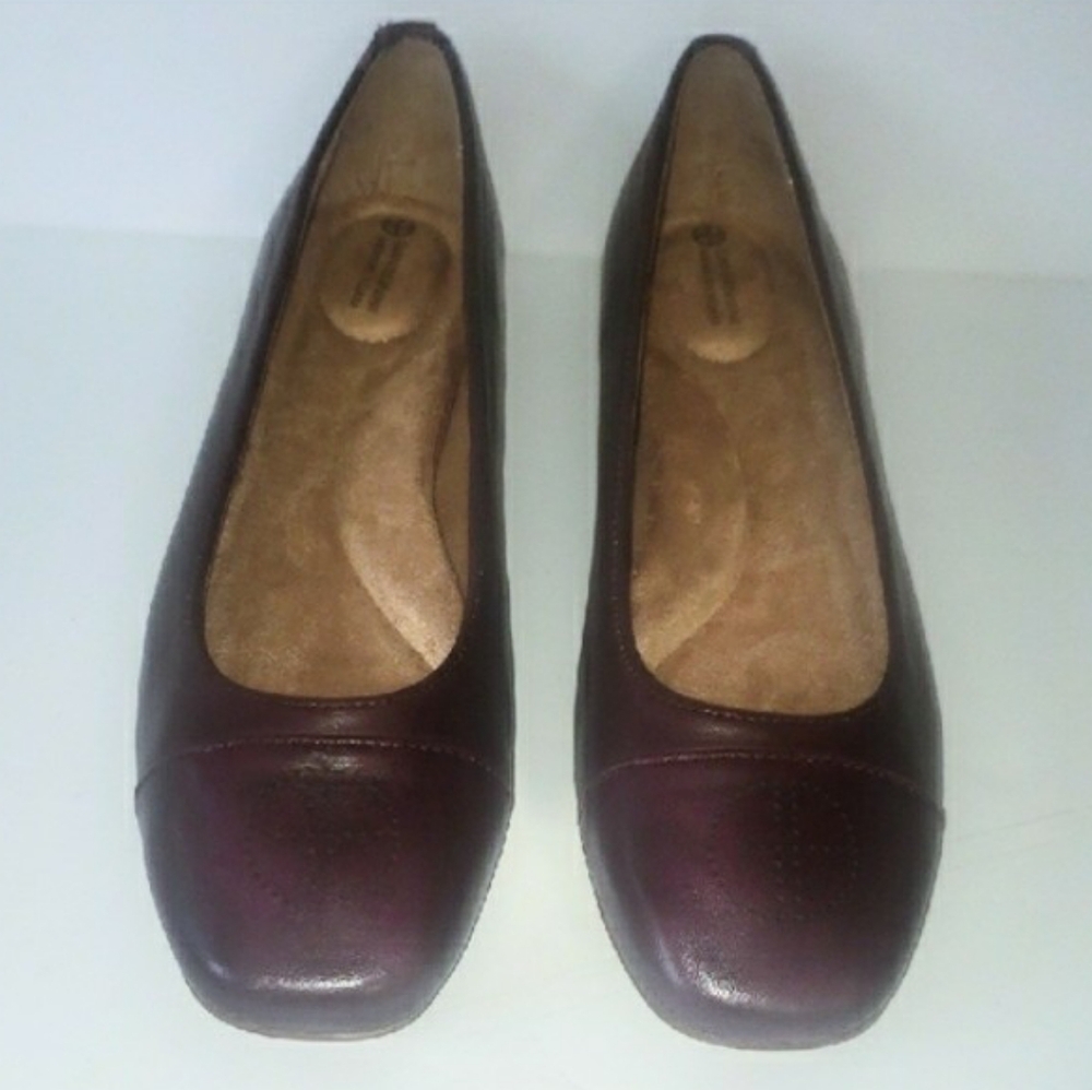 Giani Bernini Classic Slip-on Flat  Size 7.5, New, no box